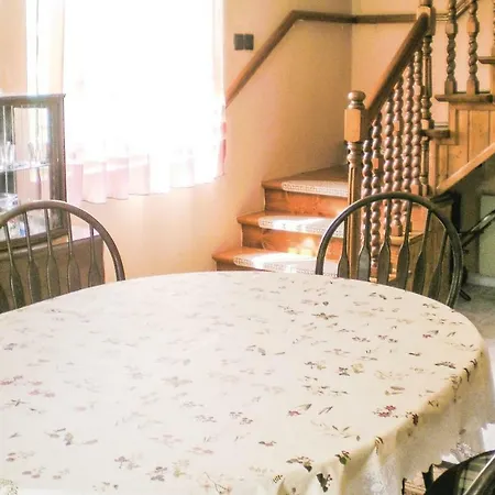 Ferienhaus Three-bedroom Holiday In Balatonfenyves